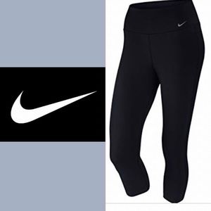 NIKE cotton capri leggings